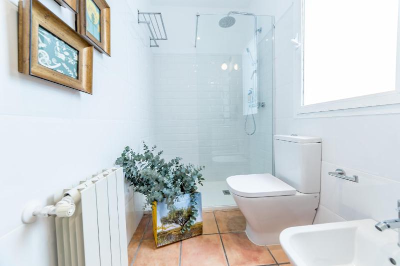 2 BEDROOM DUPLEX ( 8 PAX) 43 image 4