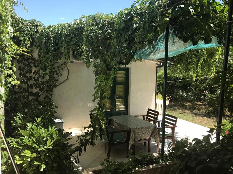 Guesthouse Davorka Bijelić - image 35