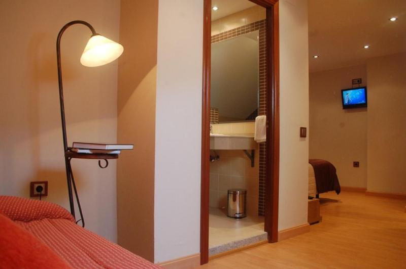 Superior Double Room image 4