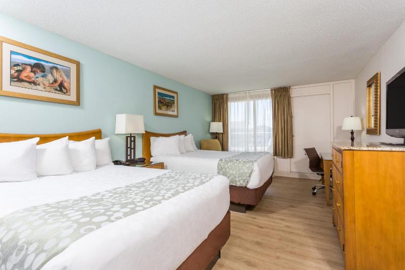 Ramada Plaza by Wyndham Nags Head Oceanfront - image 27