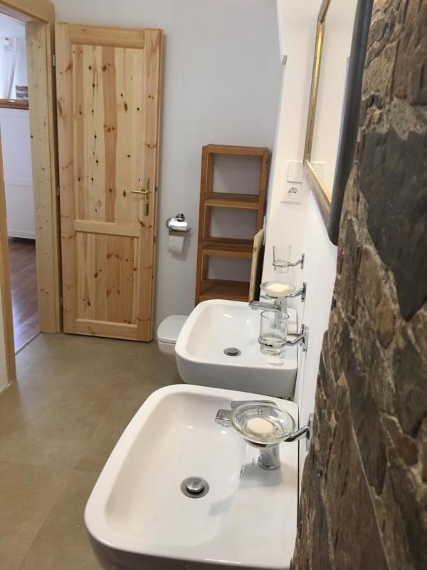 Apartment with Terrace and Garden View image 4