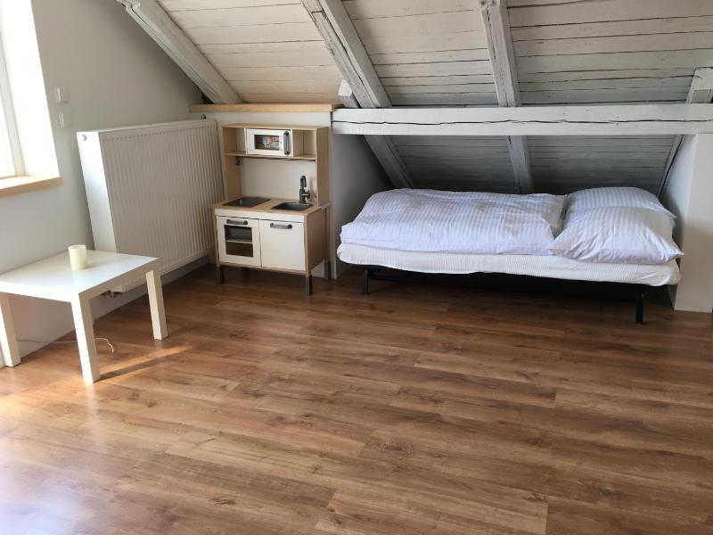 Apartment with Balcony and Garden View image 4