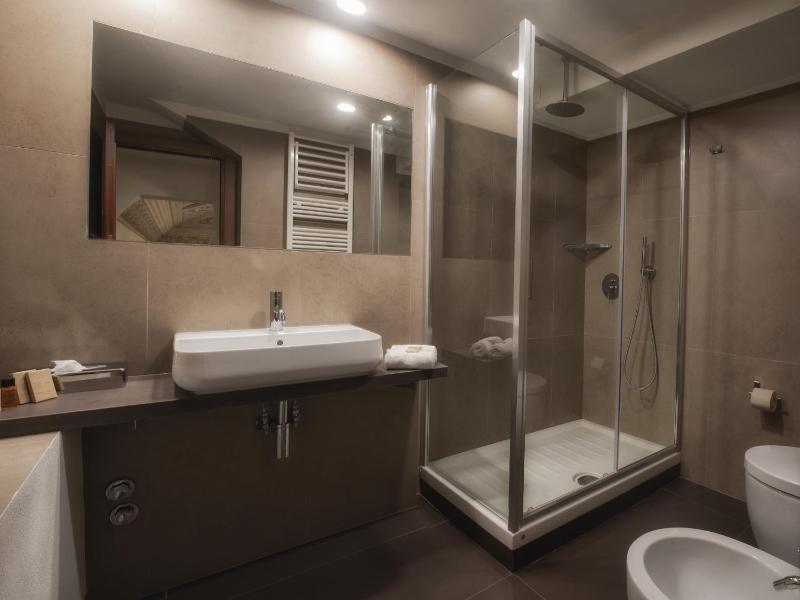 Superior Double or Twin Room image 2