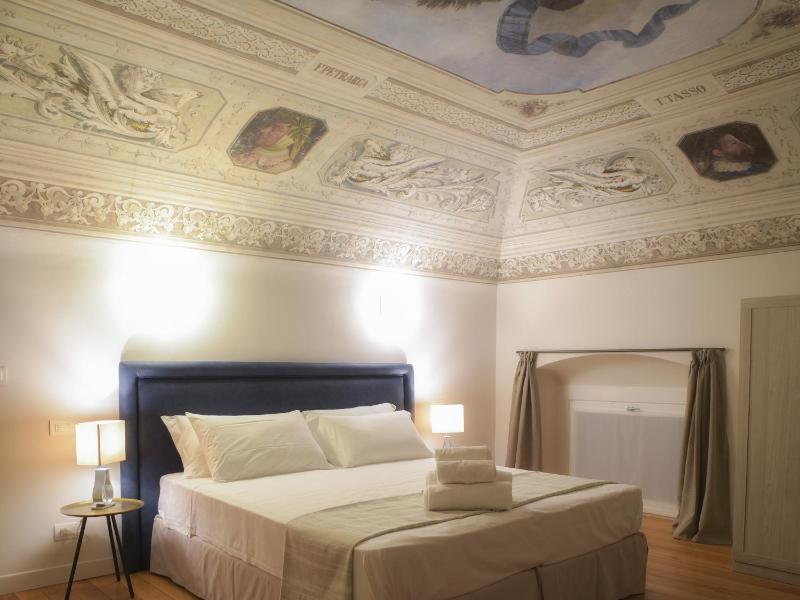 Superior Double or Twin Room image 4