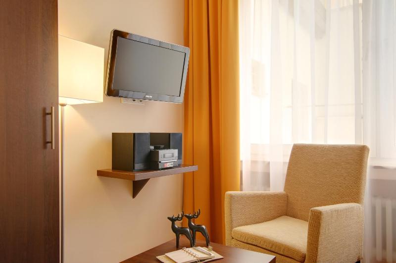 Apartment image 2