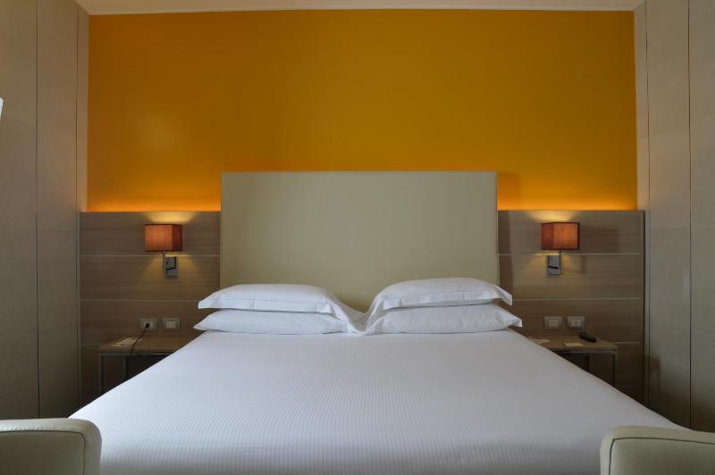 Superior Double Room image 1