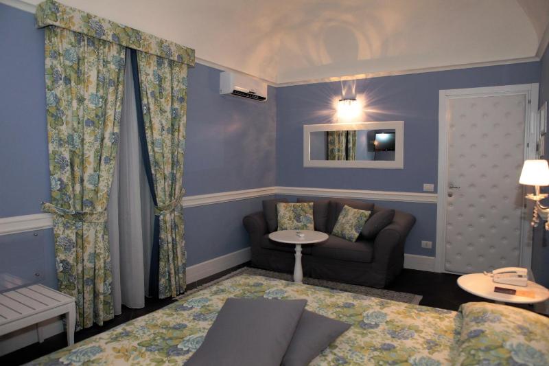 Suite image 4