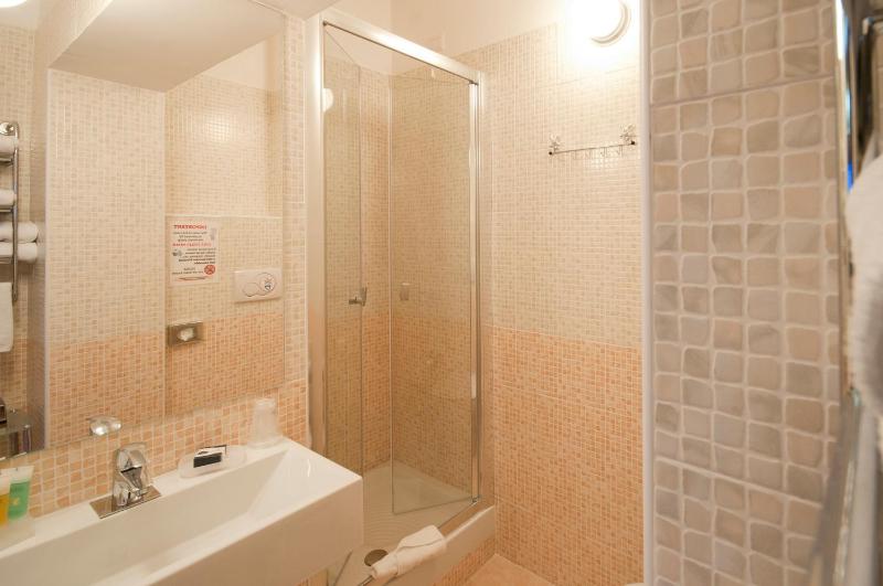 Triple Room - Annex image 2