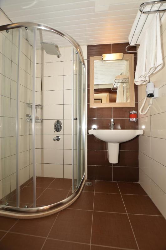 Deluxe Double Room image 2