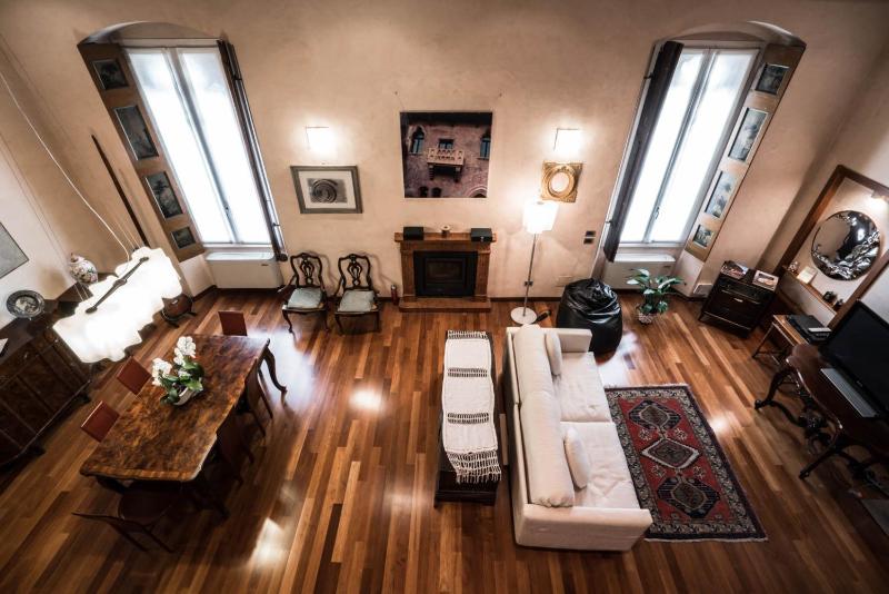 Deluxe Apartment image 2