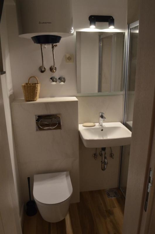 Casablanca Apartments - image 9