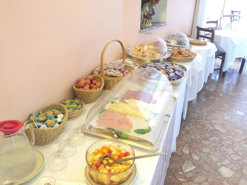 Hotel Mediterranée - image 34