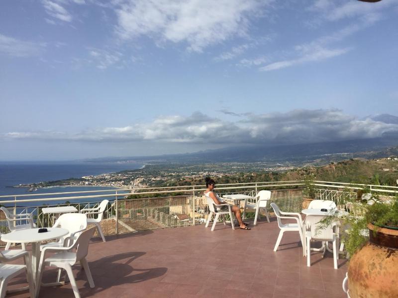 Hotel Mediterranée - image 16