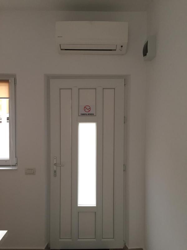 Triple Room with Private Bathroom image 3