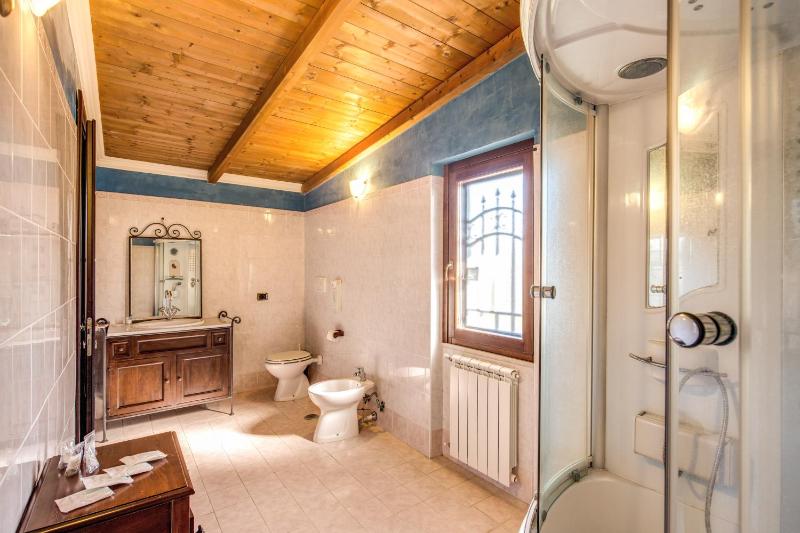 Deluxe Junior Suite image 4