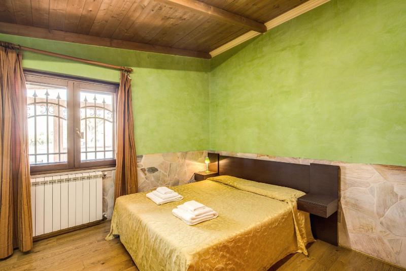 Double or Twin Room image 1