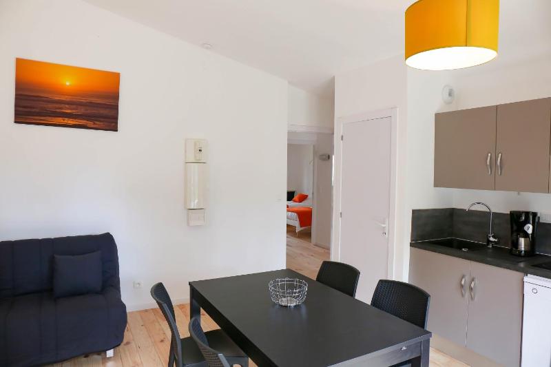 Two-Bedroom Apartment image 4