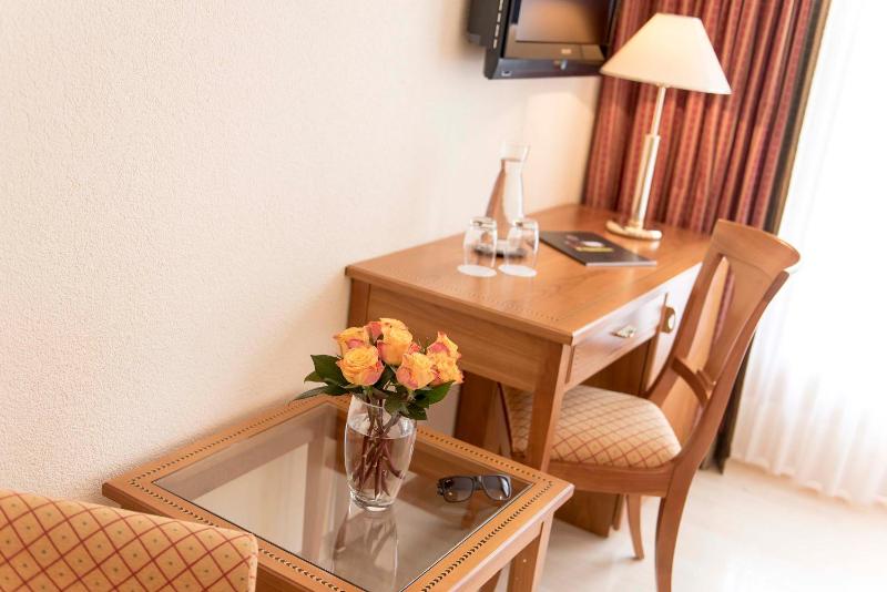 Double Room Classic image 4