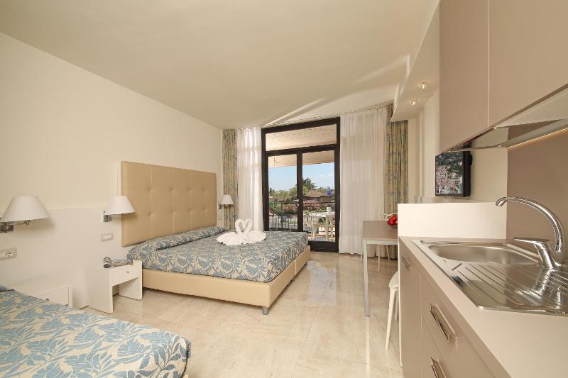 Hotel Residence Holiday - image 19