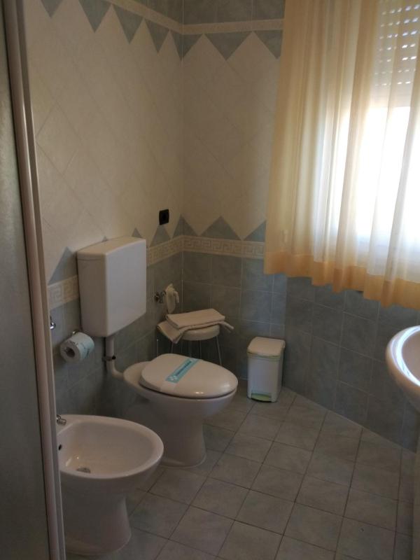 Two Connecting Rooms - Annex image 4