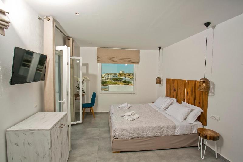 Family Two-Bedroom Suite image 1