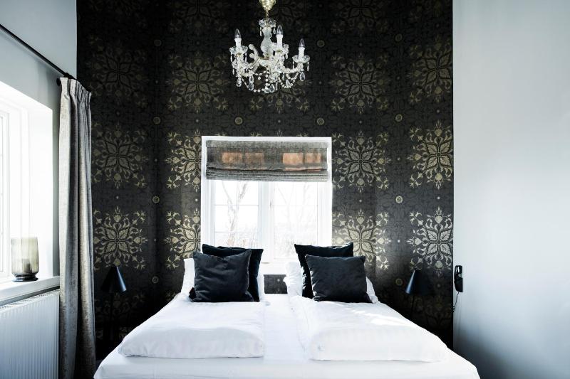 Junior Suite image 2
