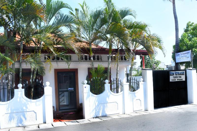 Bon Voyaage Tourist Inn - image 20
