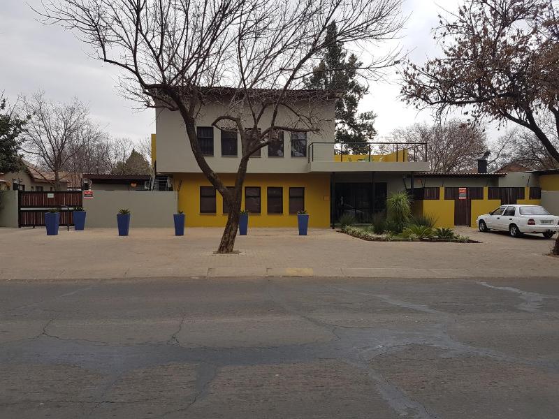 A Contempo Guesthouse - image 6