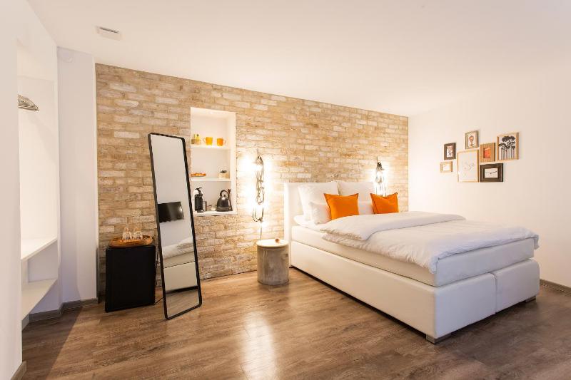 Business Double Room image 1