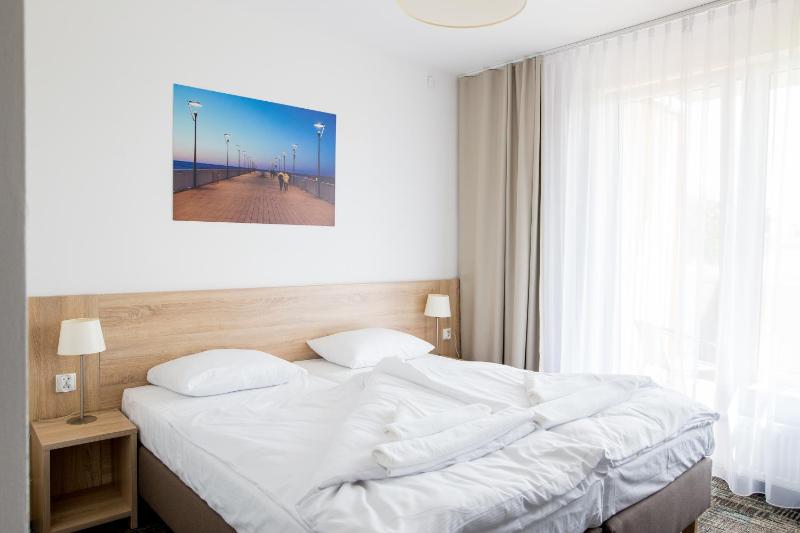 Double Room image 4