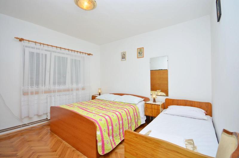 Apartments Miroslava - image 27