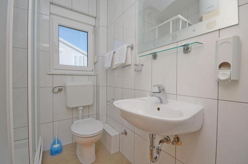 One-Bedroom Apartment - Second Floor image 2