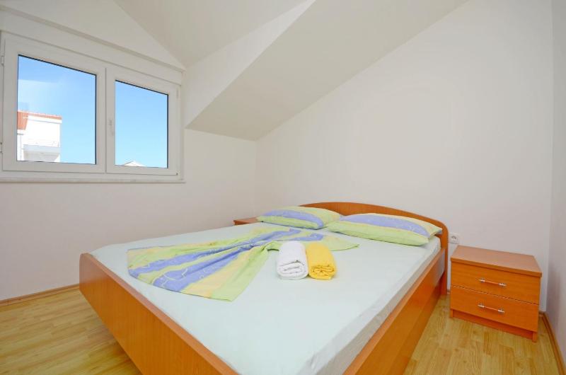 One-Bedroom apartment Standard image 3