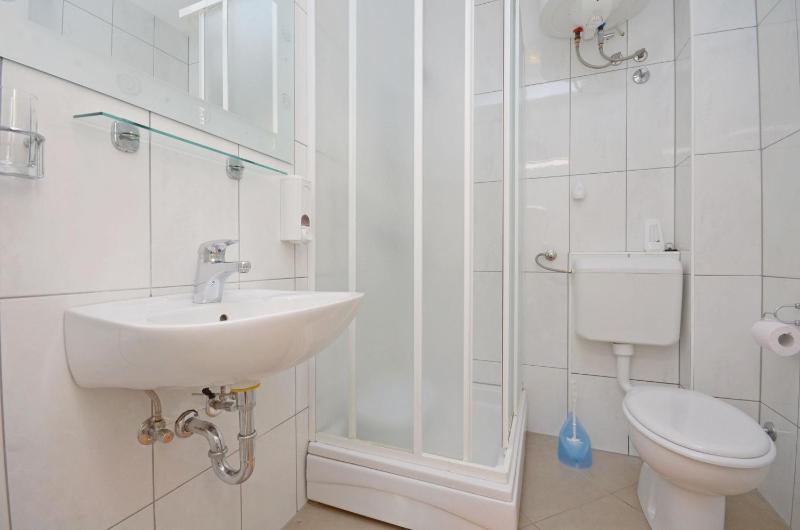 One-Bedroom apartment Standard image 2