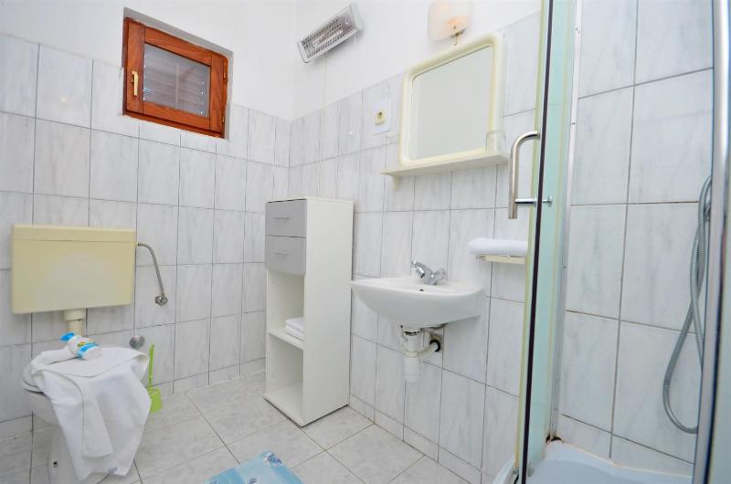 One-Bedroom apartment Standard image 2