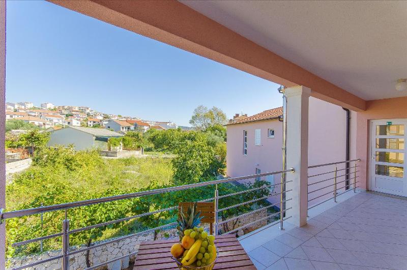 Apartments Tiho i Pave - image 32