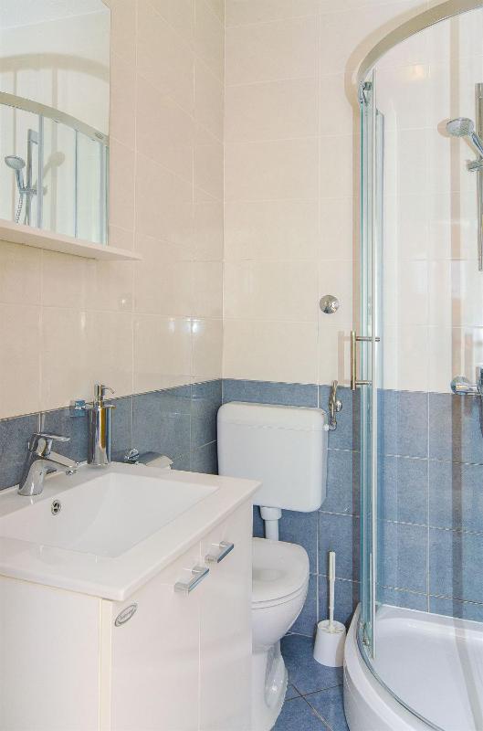 Apartments Tiho i Pave - image 6