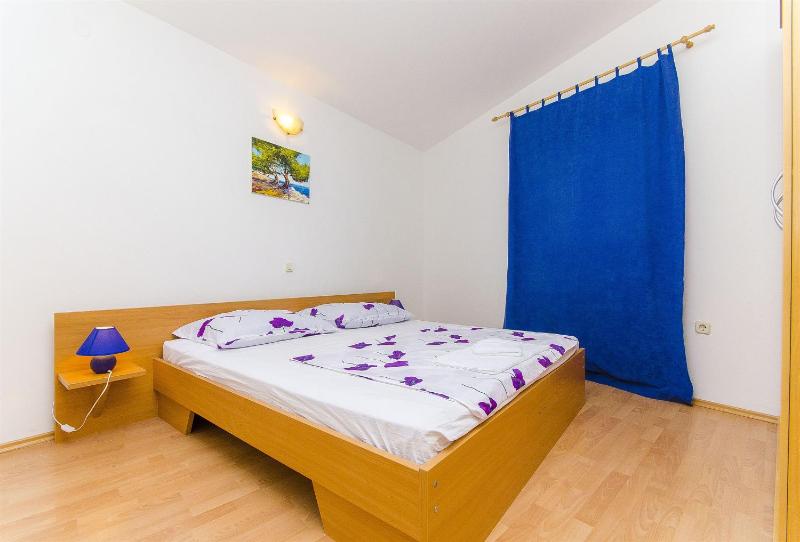 One-Bedroom apartment Standard image 3
