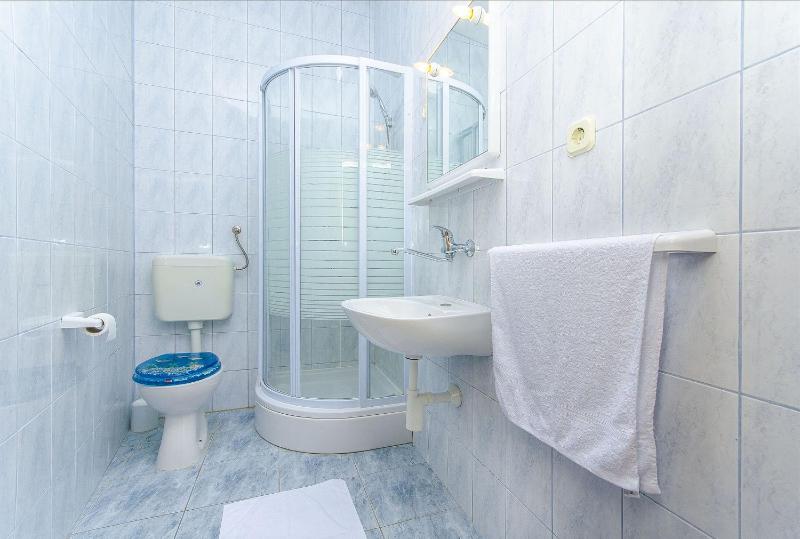 Apartments Tiho i Pave - image 41