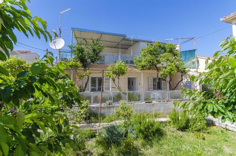 Apartment Maja - image 12