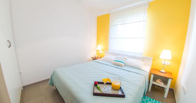 One-Bedroom Apartment with Terrace image 1