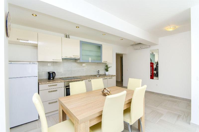 Apartment Nena - image 15