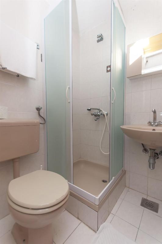 Apartment and Rooms Ivan - image 16