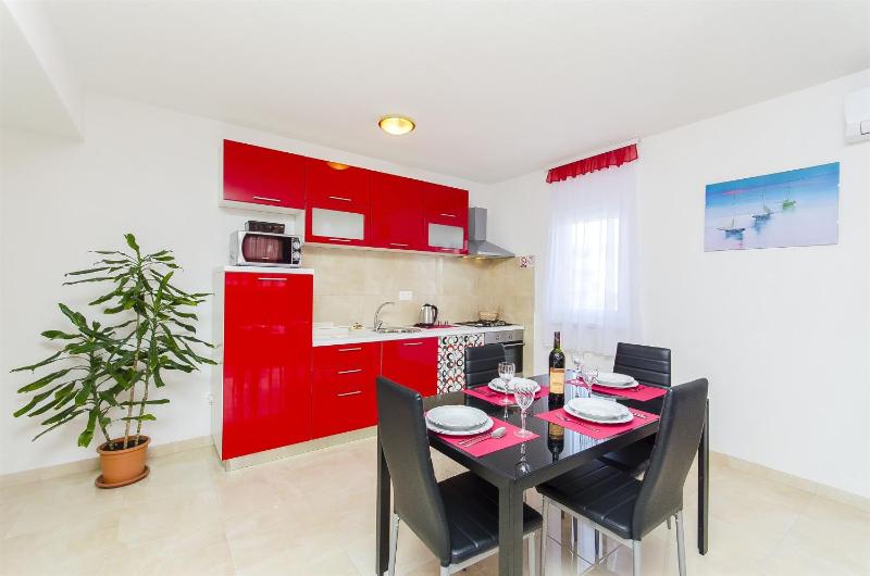 Apartments Branka - image 12