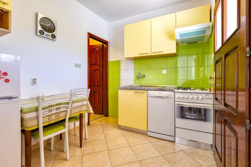 Apartments Arsen - image 10