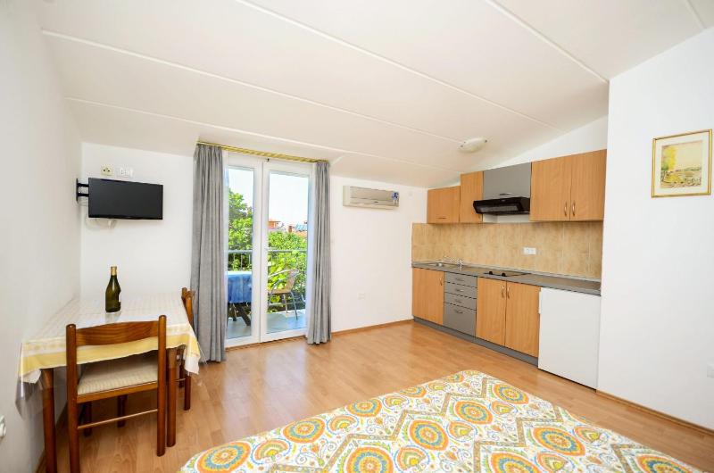 Apartments Romano - image 40