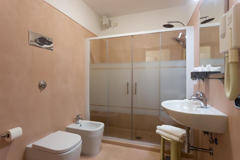 Hotel Airmotel - image 6