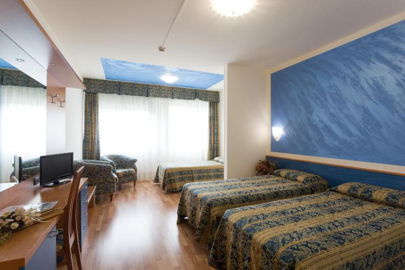 Hotel Airmotel - image 43