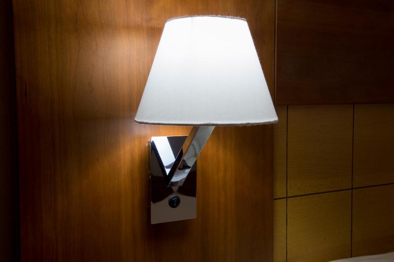 Single Room image 4