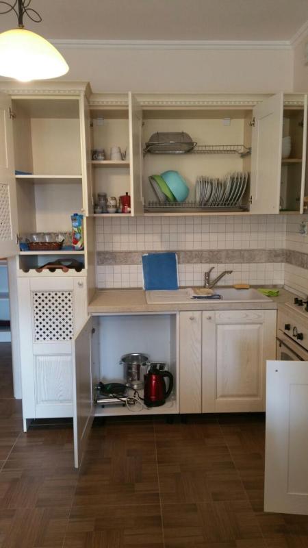 Laura's Home - image 11